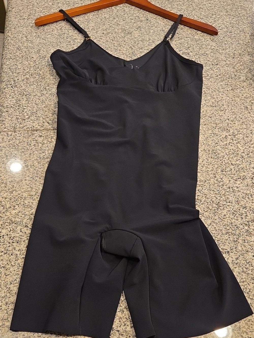 Commando Black Classic Control Bodyshort Bodyfit V-Neck Light Control Size M NWT - Picture 3 of 12